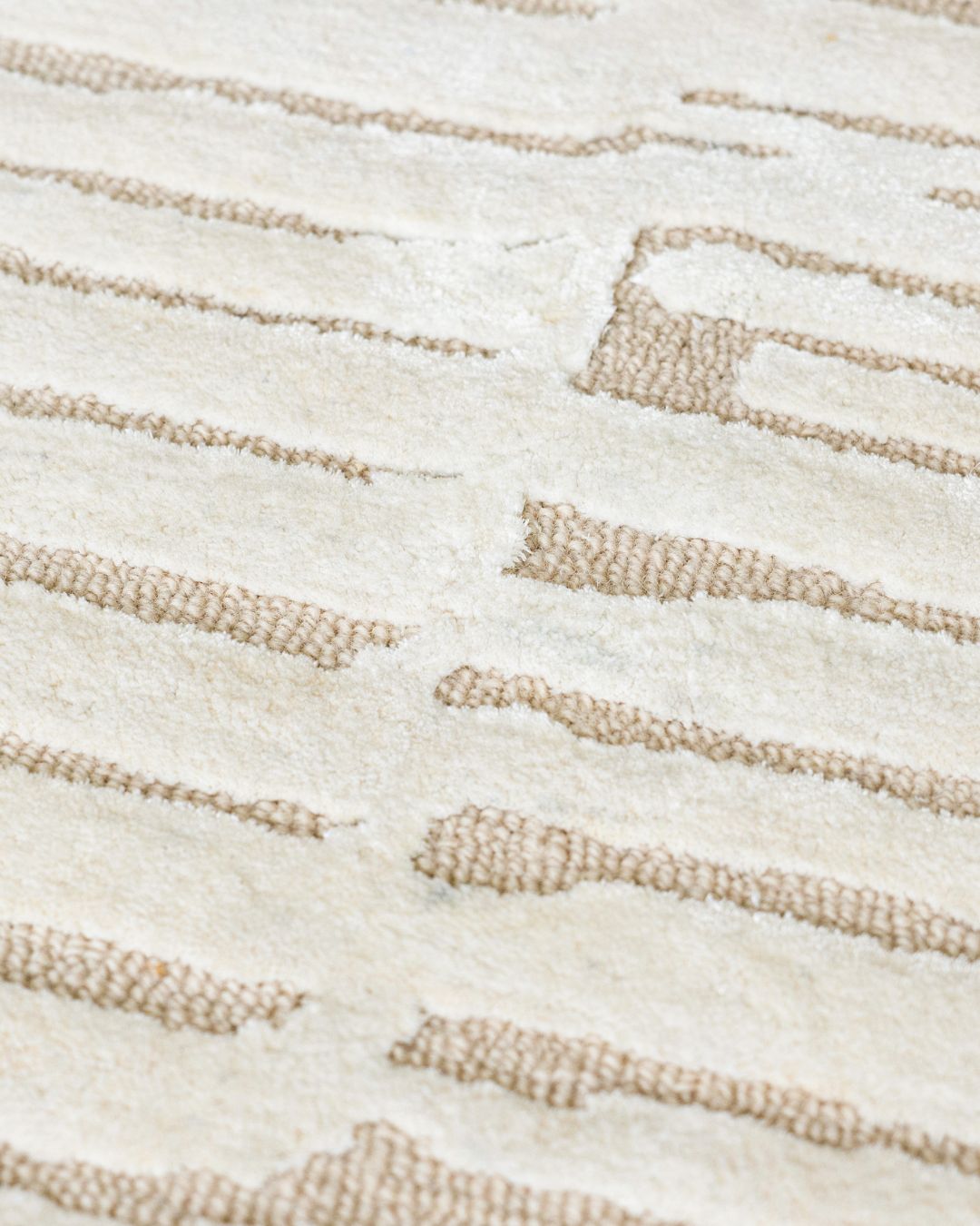 rugberry-dune-wool-silk-rug-5