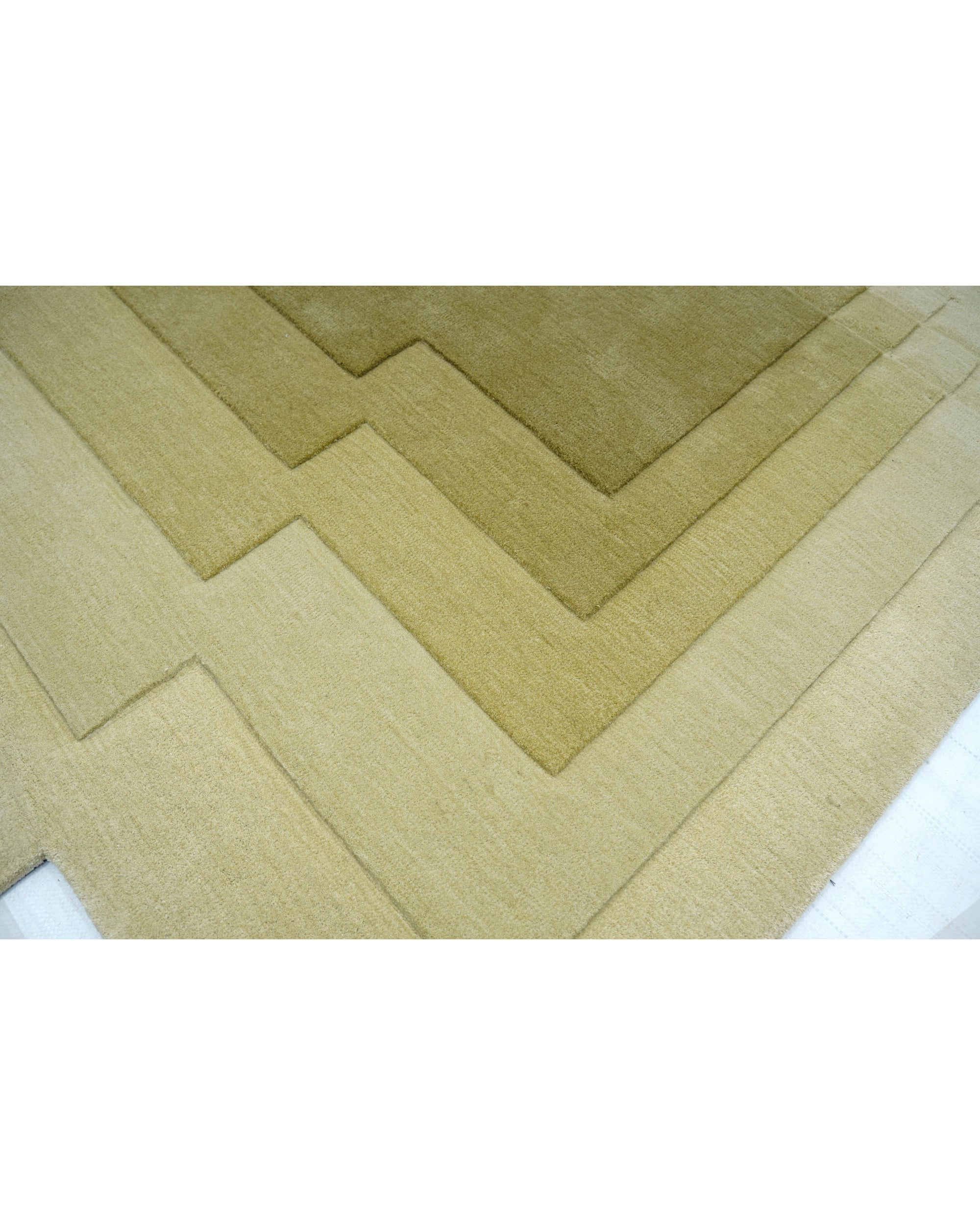 Talus Wool Rug, close view of the hand-tufted New Zealand wool pile