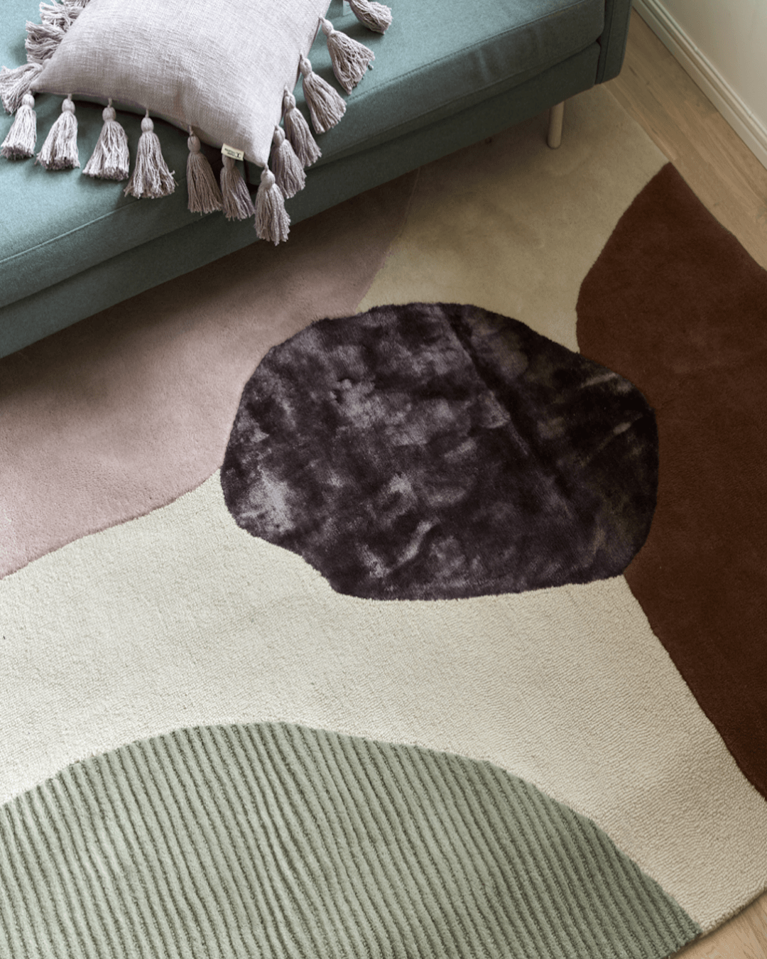 rugberry-profound-wool-silk-rug-ivory-sage-2