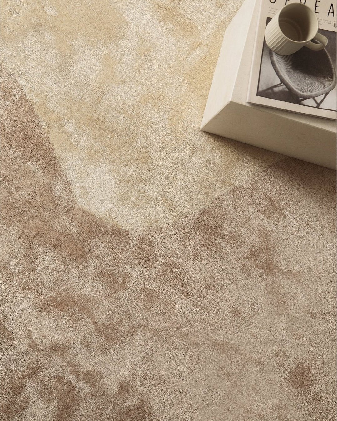 Nasai Silk Rug / Pastel Clay