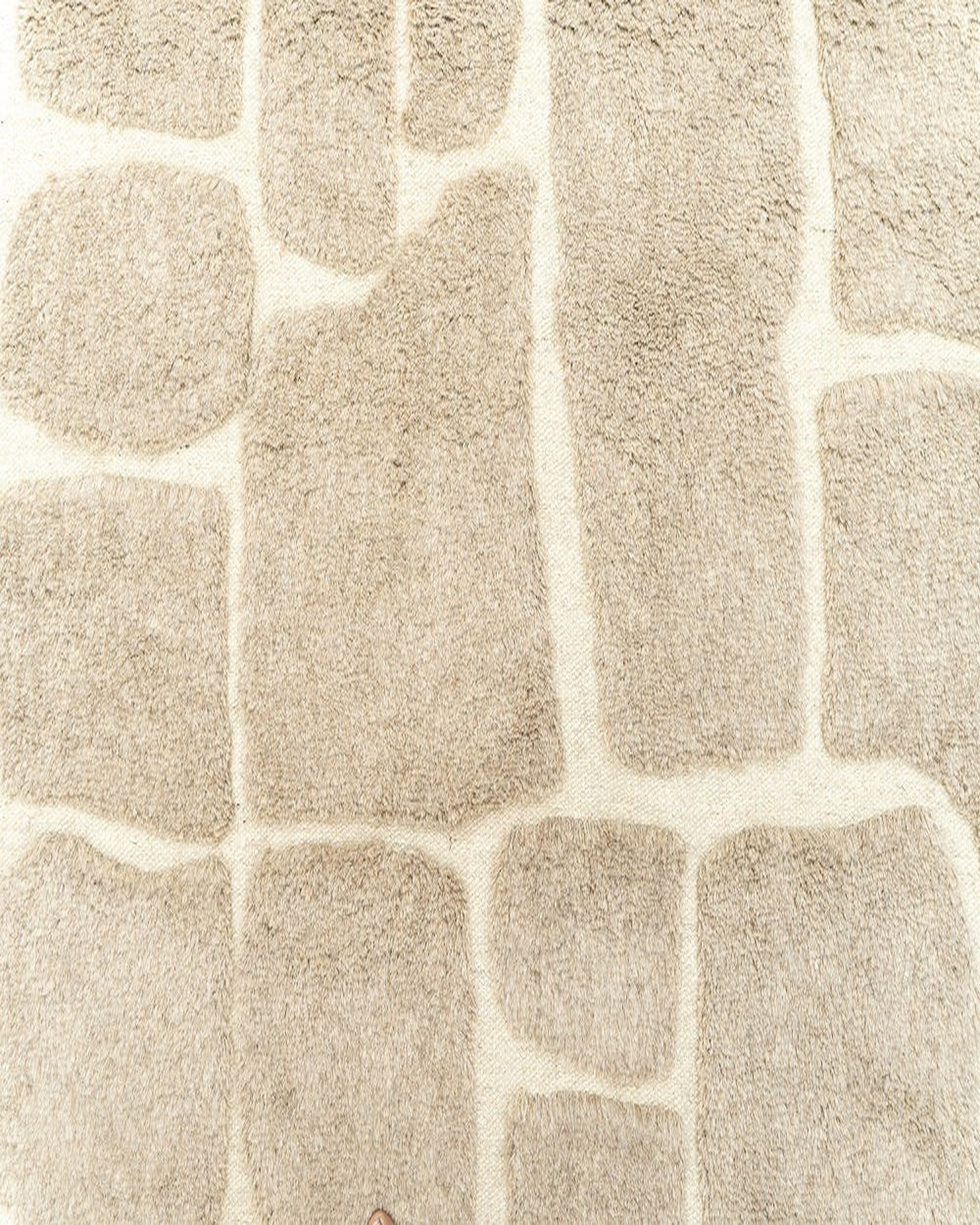 rugberry-mould-cast-wool-rug-3